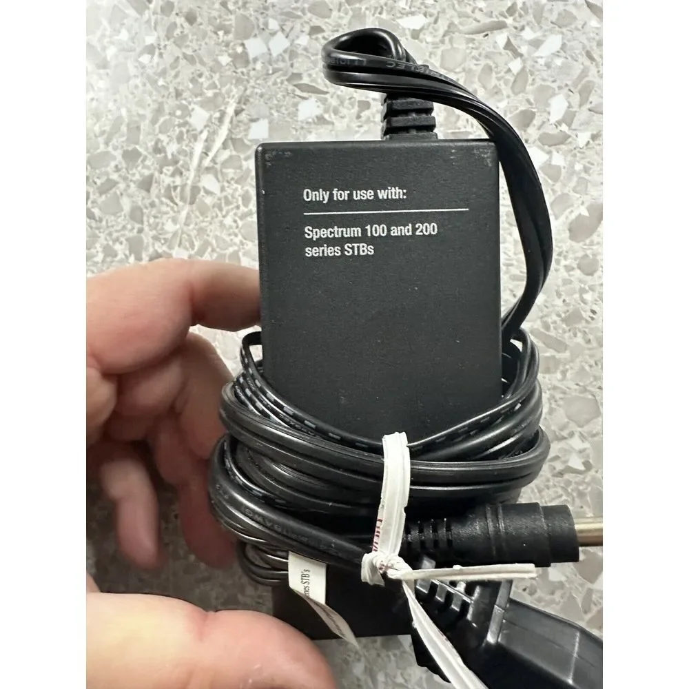 Spectrum 100/200 STBs Challenger Cable‎ Sales Model PS-3.3-12-3-DC1 12V-3.0A